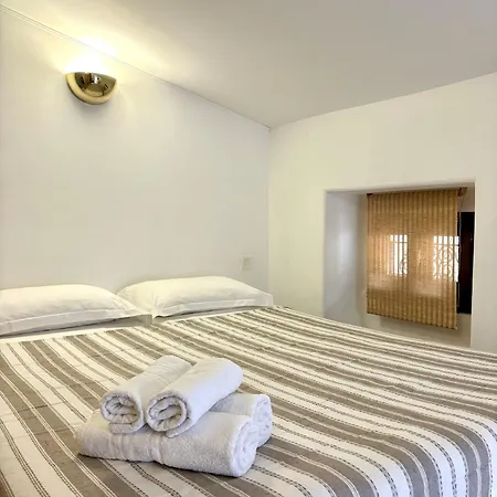 Otel Hoetel U Santa Maria